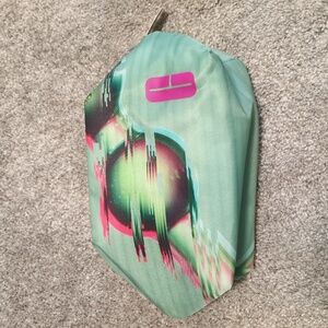 NWT Clinique small makeup travel bag